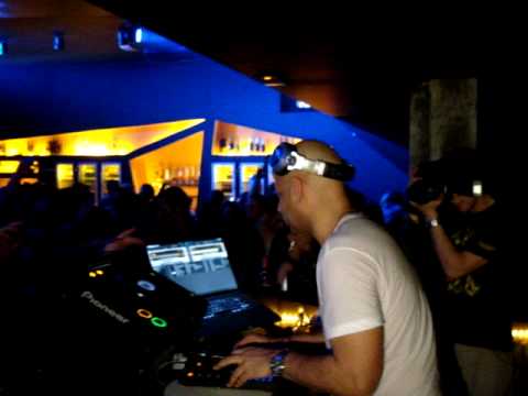 Tom de Neef invites "Dennis Ferrer" @ Krush - Ostend Belgium (Part VII)