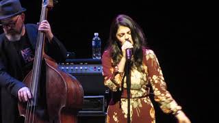 NIkki Yanofsky, Jan  18, 2018, Waiting on the Sun, Living Arts Centre