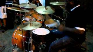 preview picture of video 'Daniel Phillip shedding in drummerville 2010'