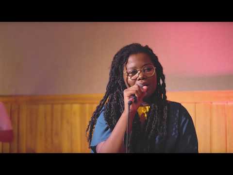 Todo Cuidado - Luciane Dom