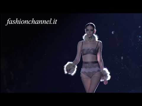 "Andres Sarda" Autumn Winter 2012 2013 Madrid 4 of 5 Pret a Porter Woman by FashionChannel