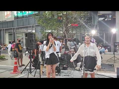 Kissu Kitsune @ Siam Walking Street - Siam【720p】
