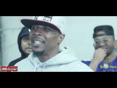 Julio Santana vs Beez