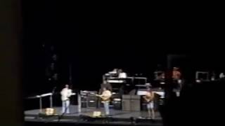 McCartney Soundcheck - Looking For Changes - Philly June 1993