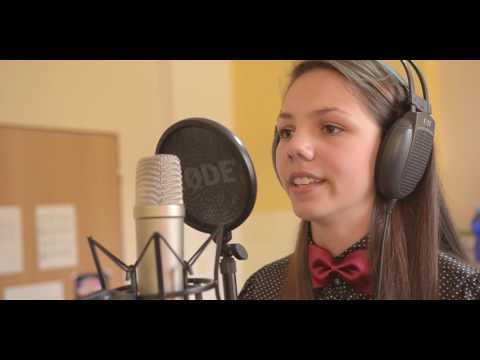 LeZlee ft Martin & Ivet - Ej Čarny Ši Jak Cigaň