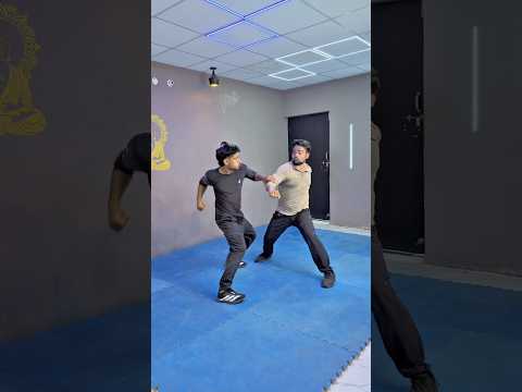Street Self-Defense vs. Amazing Capoeira Skills!💥⚡️ #StreetSelfDefense #Capoeira #martialarts #uk