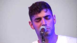 Daughn Gibson - Lookin' Back On '99 (OFF Festival 2012)