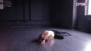 Dance2sense: Teaser - FKJ  - We Ain&#39;t Feeling Time - Mira Danko