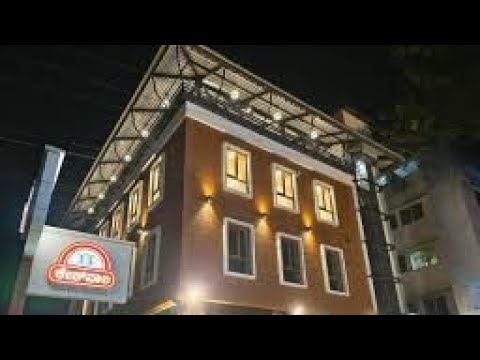 Street food cafe Eshanya and cakewala ,a best vegetarian cafe in kundapura