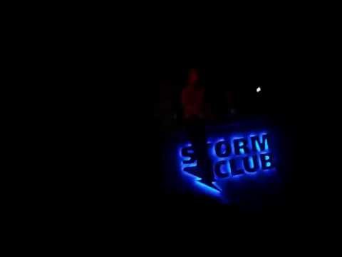EDITion33 - Mat WB vs Dr Looney vs Tanukichi - Storm Club Prague - 6