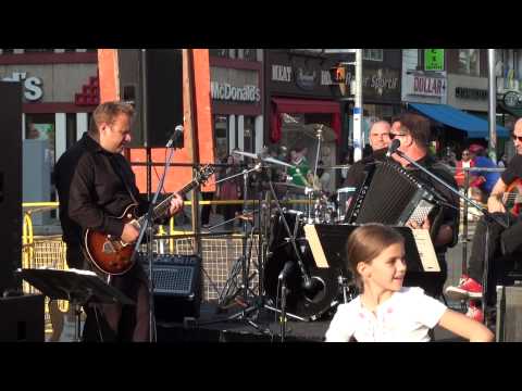 "Український Весільний Марш" - "Ukrainian Wedding March" @ 2012 TUF