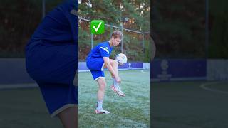 Download lagu How to ACTUALLY Juggle A Football mp3