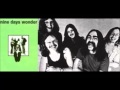 Nine Days Wonder -  Moment (1974)