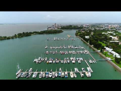 Gladstone Marina Entrance