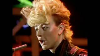 STRAY CATS - ROCK THIS TOWN - TOP OF THE POPS - 19/2/81 (RESTORED)