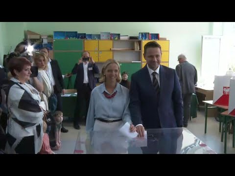 Video Thumbnail: Warsaw’s mayor and liberal presidential candidate Rafal Trzaskowski votes | AFP