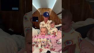 Me when I have not one but TWO babies to twin with? #SlivingMom | Paris Hilton