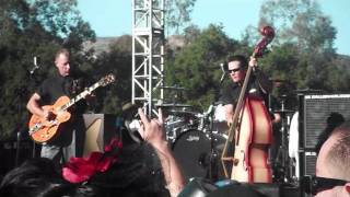 REVEREND HORTON HEAT @ HOOTENANNY CRUISIN FOR A BRUISIN.wmv