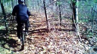 preview picture of video 'jacobsburg mtb creek trail Nov 19th Yeti SB66 Pivot Mach 5 single track'