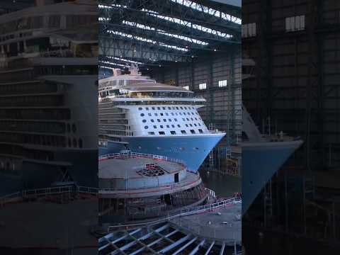 How is a CRUISE SHIP built? 🤔