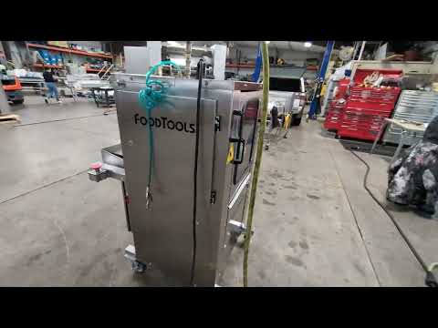 2018 Food Tools Automatic Round Cake Slicer