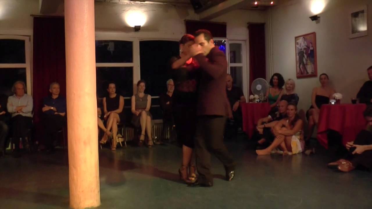 Geraldin Rojas & Ezequiel Paludi in Academia de Tango - Part 1-2 "El Hipo"J.d'Arienzo