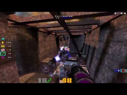 QuakeCon 2004: cooller (POV) vs. toxic - pro-q3dm6