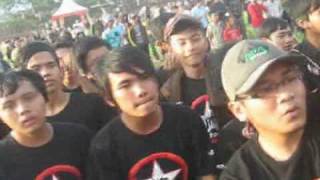 preview picture of video 'J-ROCKSTARSCLUB GARUT - DOCUMENTARY 2009.mpg'