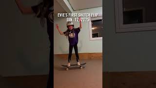 Download lagu Evie's first Kickflip and Switch Flip 👏👏👏 mp3