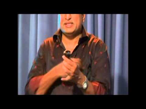 Ball & Vase (plástico) por Uday - Trick - asdetrebol.com