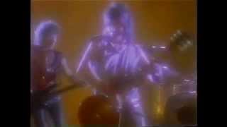 Pat Travers - Living on the Edge of Love (1984)