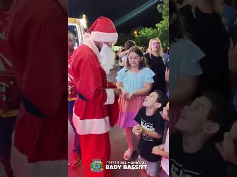 O espírito do Natal vai tomar conta de Bady Bassitt nesta quinta-feira, dia 18.  #badybassit #natal