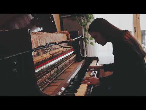 Julia Andersson – Svävar (live from home)