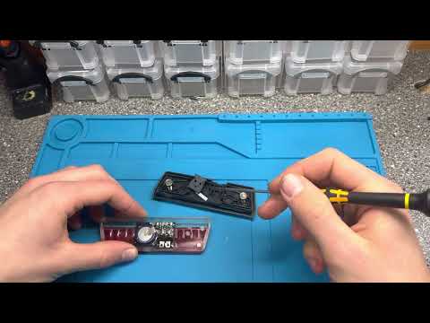 Repairing a Trelock rear light - defective and no longer lights up // Dein2Rad