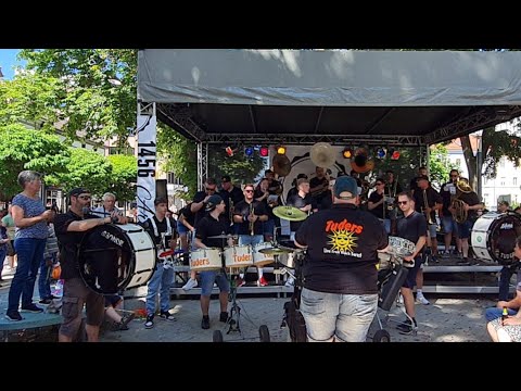 🥳🎉 Gugge Explosion Lörrach 2022 🎺🥁 Live vom Hebelpark u.a. die Lustige Tudors und die Hotze-Hüüler