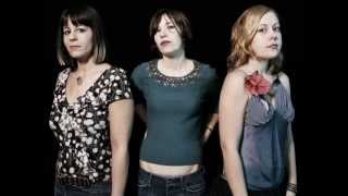 Sleater Kinney- I'm not Waiting