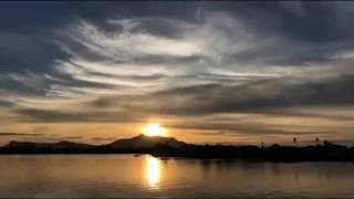 Download lagu Video selang masa (time lapse) matahari terbenam Tebingan Sungai Kuching mp3 Download lagu Video selang masa (time lapse) matahari terbenam Tebingan Sungai Kuching mp3