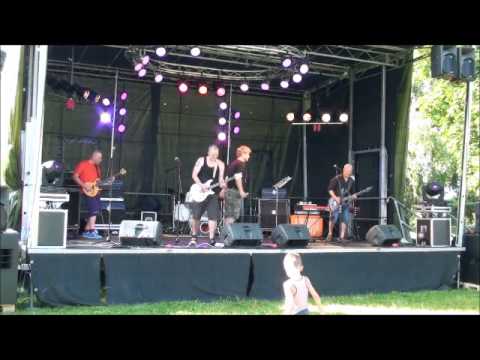 Hastwerk: "Lille Venn", live Rock Høyenhall 2013