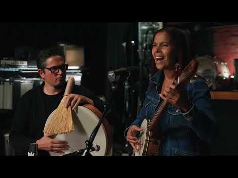 The Dream Show 2022: Rhiannon Giddens—At the Purchaser’s Option (with Francesco Turrisi)