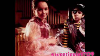 Rare Jamie Lloyd/Danielle Harris Images