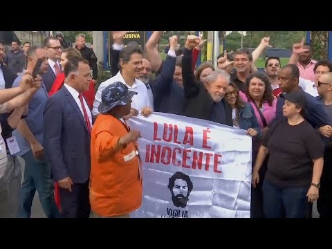 الإفراج عن الرئيس البرازيلي الأسبق لولا دا سيلفا من السجن