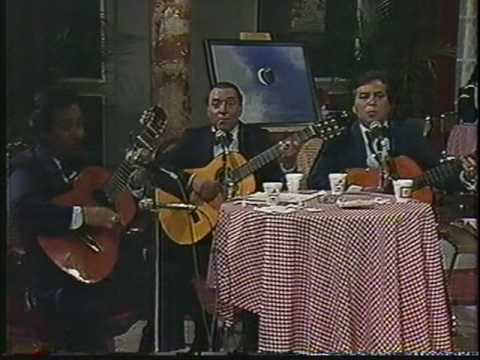 LOS  SANTOS (OJOS CAFES)