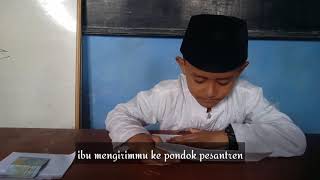 Download lagu SEDIH BANGET 🥺😭 Surat balasan rindu dari ibu untuk anaknya di pondok mp3