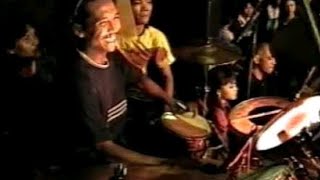 Download lagu MABUK JANDA - Putri Oktavia - OM PALAPA Lawas 2004 mp3