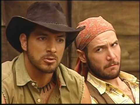 VICTOR KRUPER COMO GENARO "CON TIRSO FUERA DEL CAMPAMENTO"
