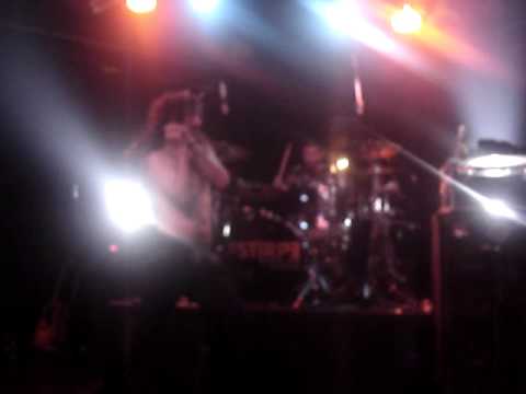 EstirpE- Seguir en Pie (Live Metropolis BY VIEIRA)