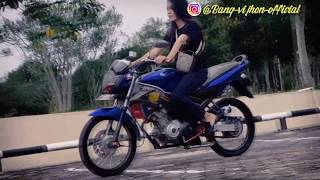 Download lagu CEWEK CANTIK BELAJAR NAIK VIJAR~PAKE R9 mp3