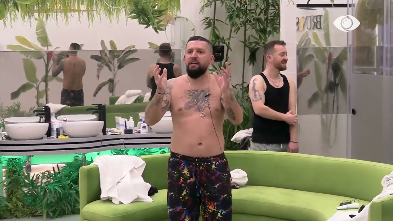 “Nuk dua të më rrish afër”/ Vijon debati mes Livias dhe Aldos