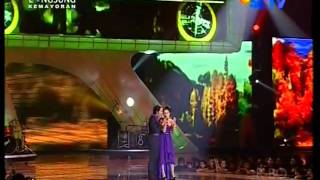 Download lagu Ussy feat. Andhika 'Kupilih Hatimu',performed at SCTV MUSIC AWARDS 2011 (Courtesy SCTV) mp3 Download lagu Ussy feat. Andhika 'Kupilih Hatimu',performed at SCTV MUSIC AWARDS 2011 (Courtesy SCTV) mp3