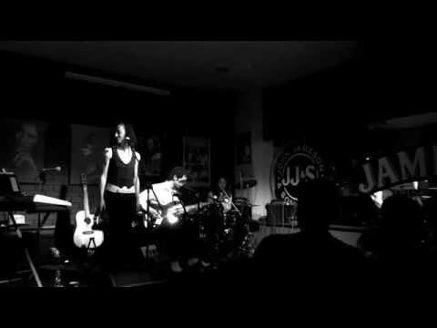 Svervou - SVERVOU - Bounty Rock Cafe (2014)